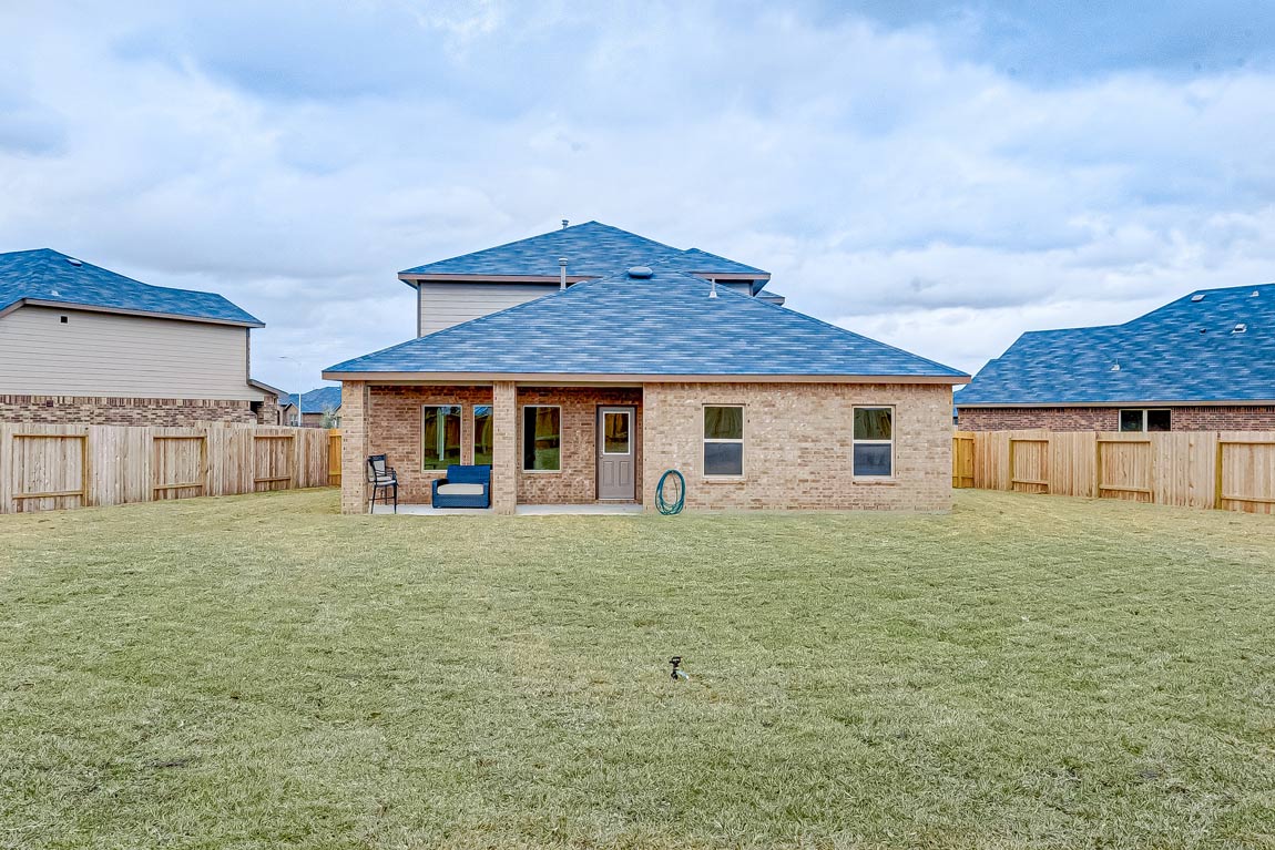 Bonbrook Lakes 1219 Governor Drive Floor Plans and Pricing