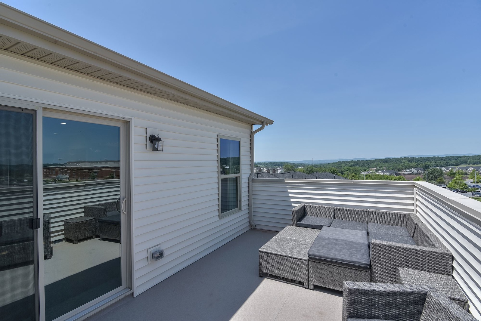 Arcola Town Center Townhomes Strauss 4Level Floor Plans and Pricing