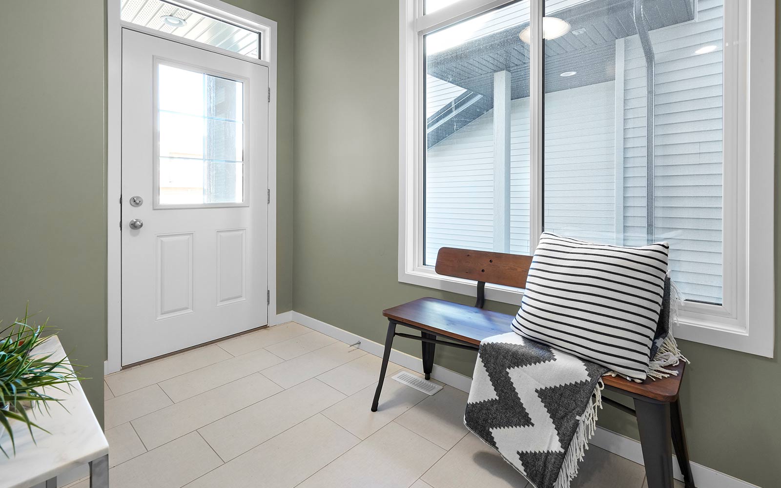 Edgemont Front Garage Conventional Laurier Floor Plan, Edmonton AB