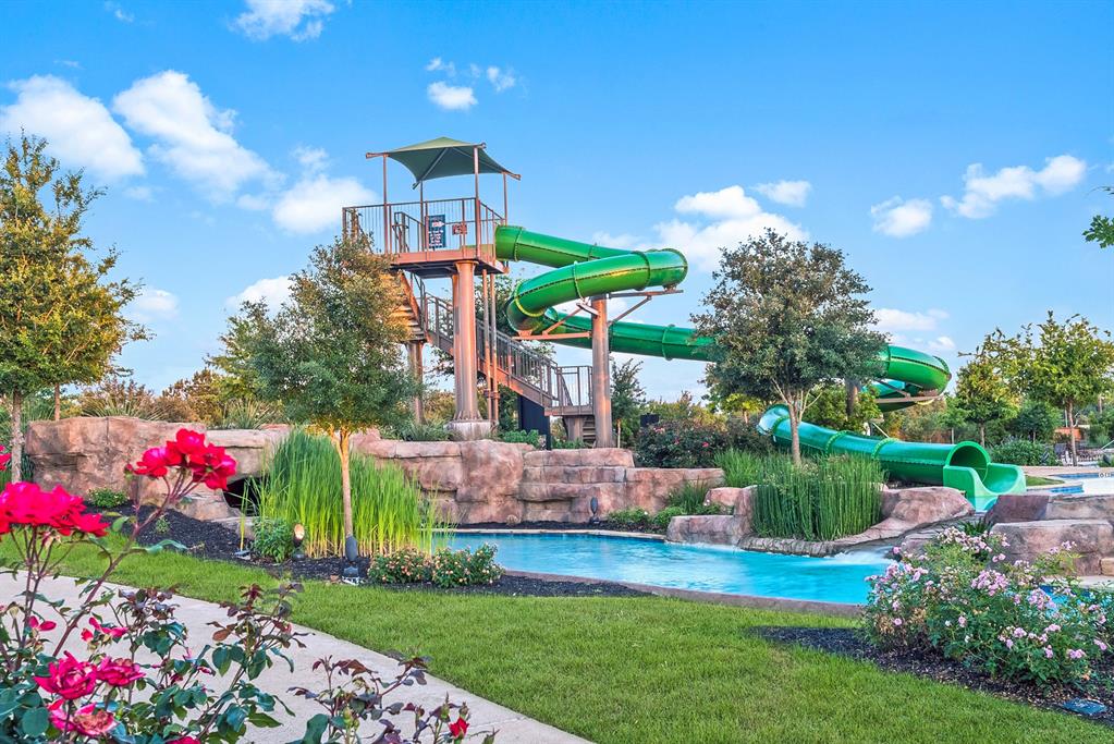 Lakeshore at Towne Lake Townhomes 9436 Caddo Ridge Floor Plans and