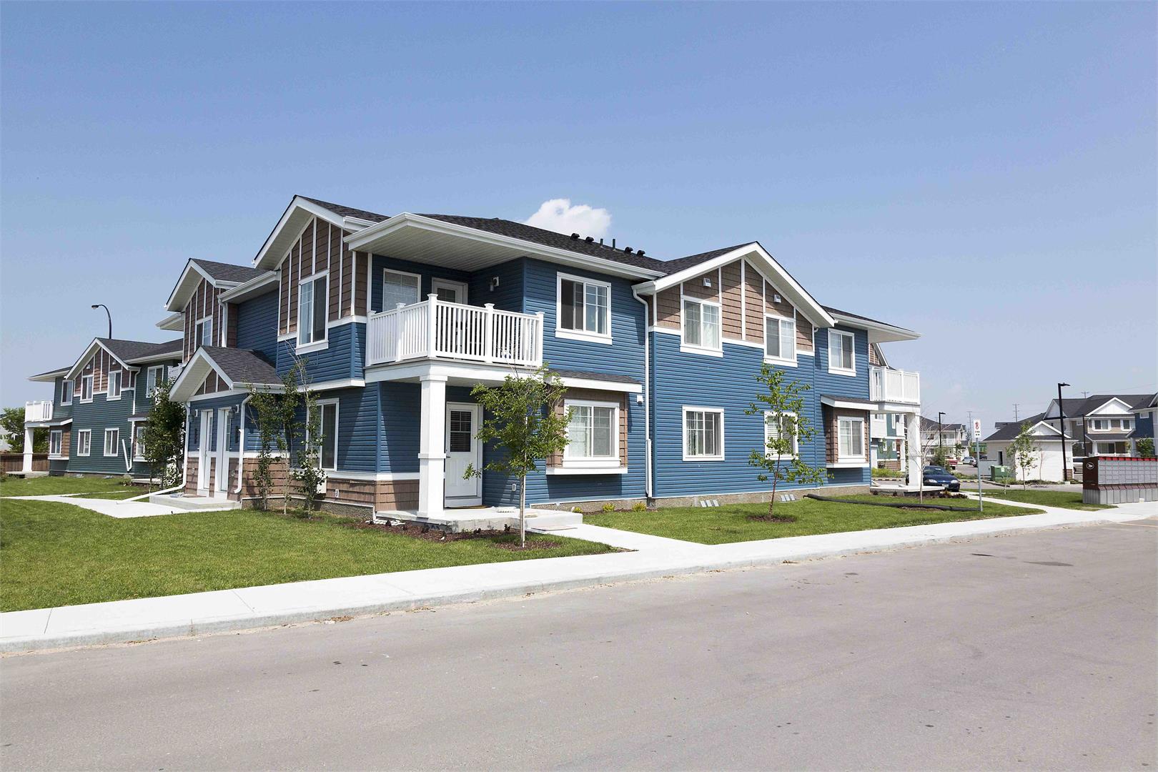 Life Townhomes in Harbour Landing in Richardson, SK Prices, Plans