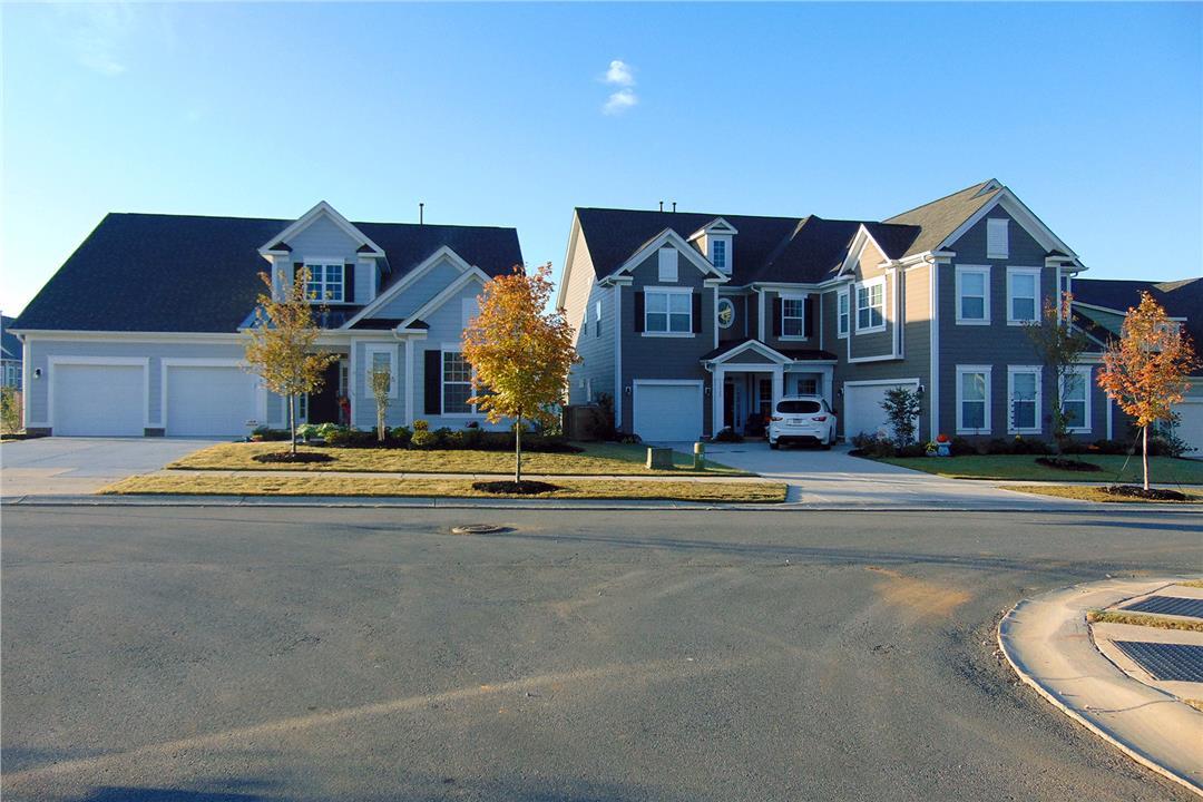 Bellington in Huntersville, NC Prices, Plans, Availability