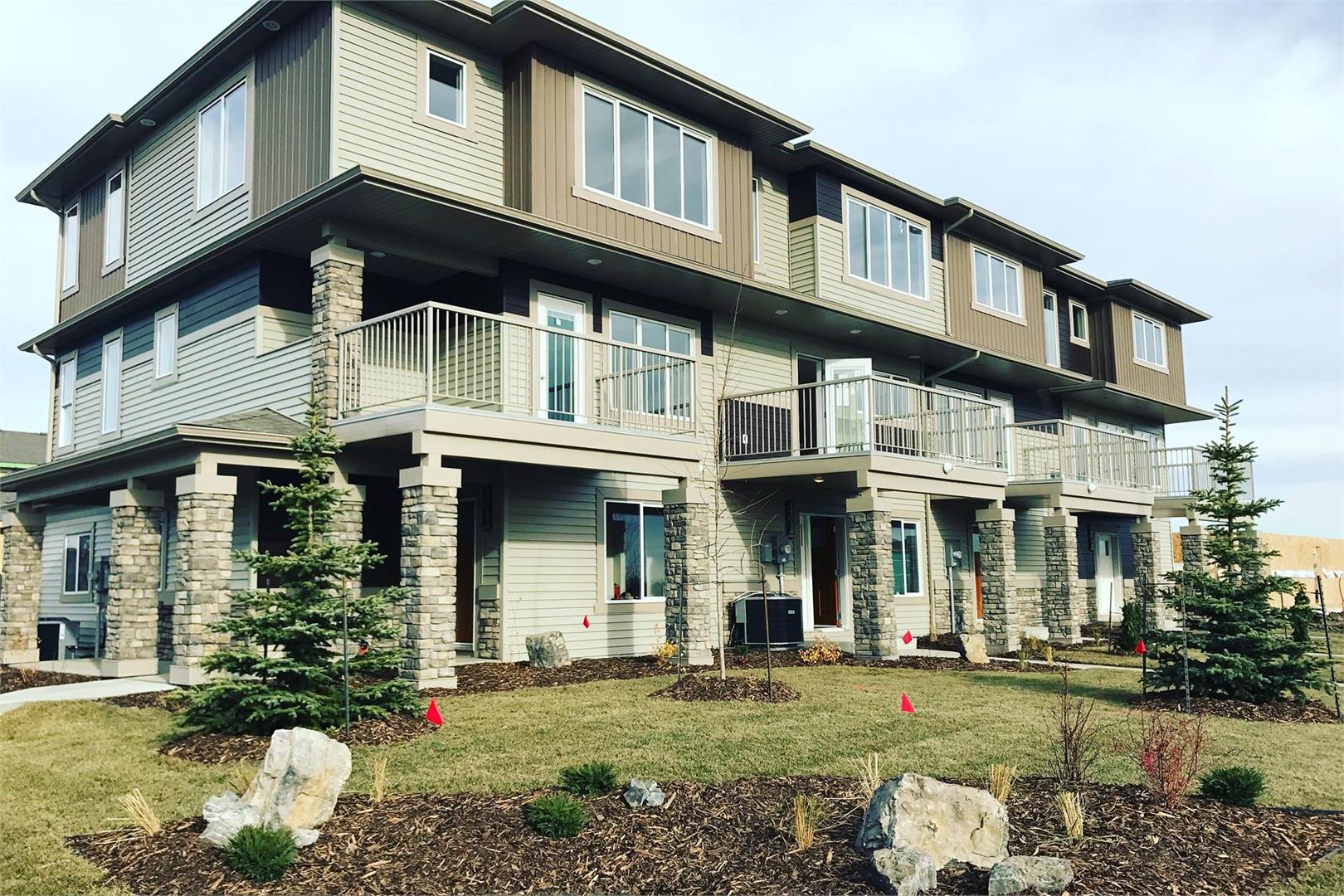 Uplands ALTIUS Townhomes in Edmonton, AB Prices, Plans, Availability