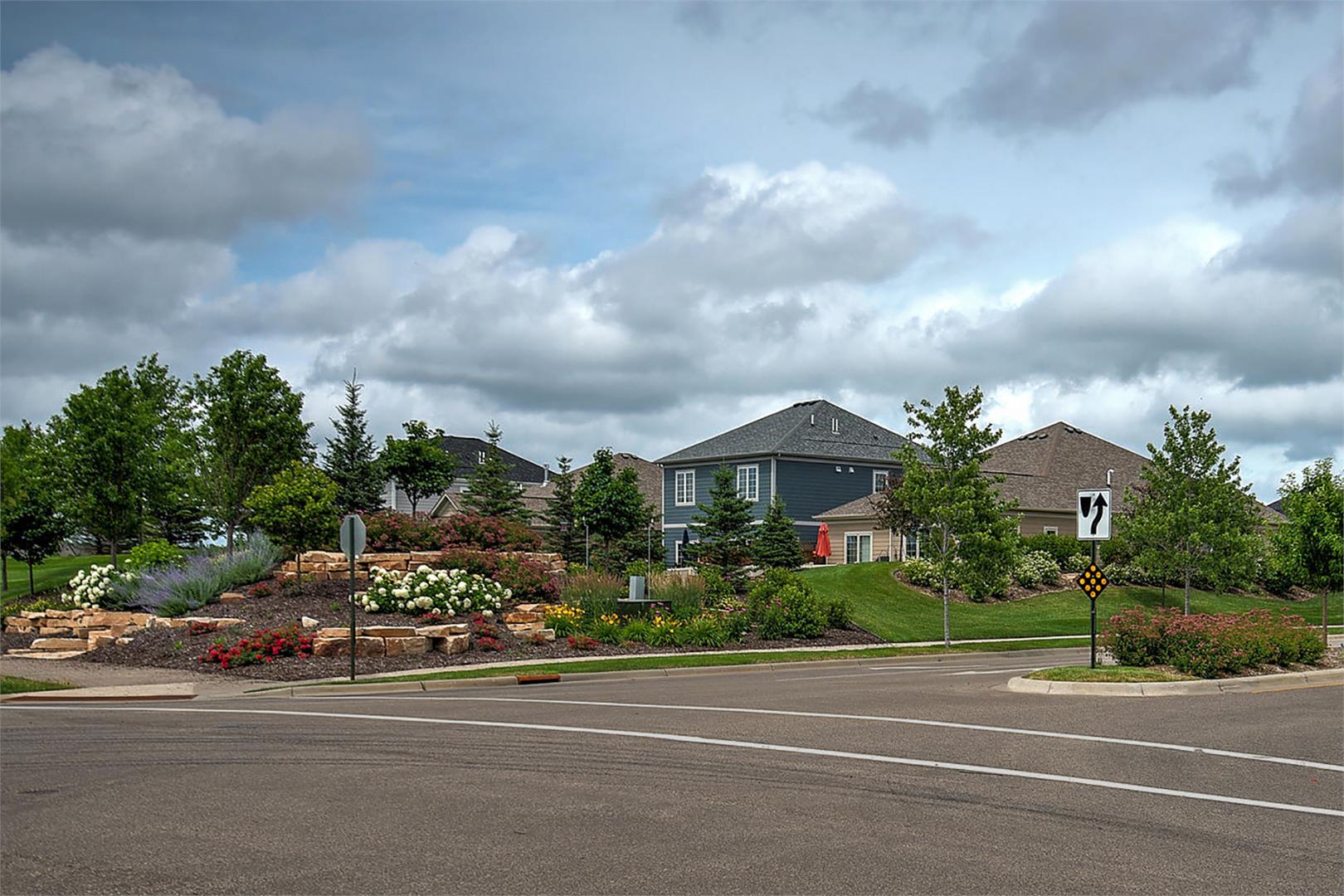 InWood Lake Elmo in Lake Elmo, MN Prices, Plans, Availability