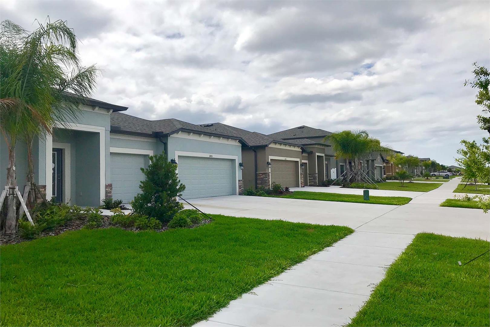 Southfork Lakes in Riverview, FL Prices, Plans, Availability