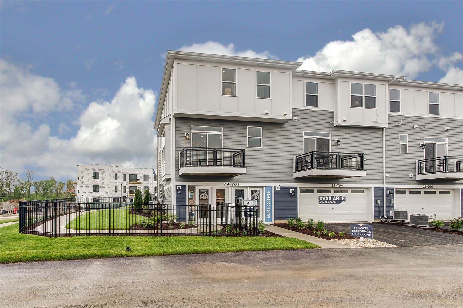 Everton in Warrenville, IL Prices, Plans, Availability