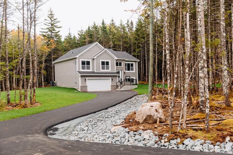 Voyageur Lakes in Upper Hammonds Plains, NS Prices, Plans, Availability