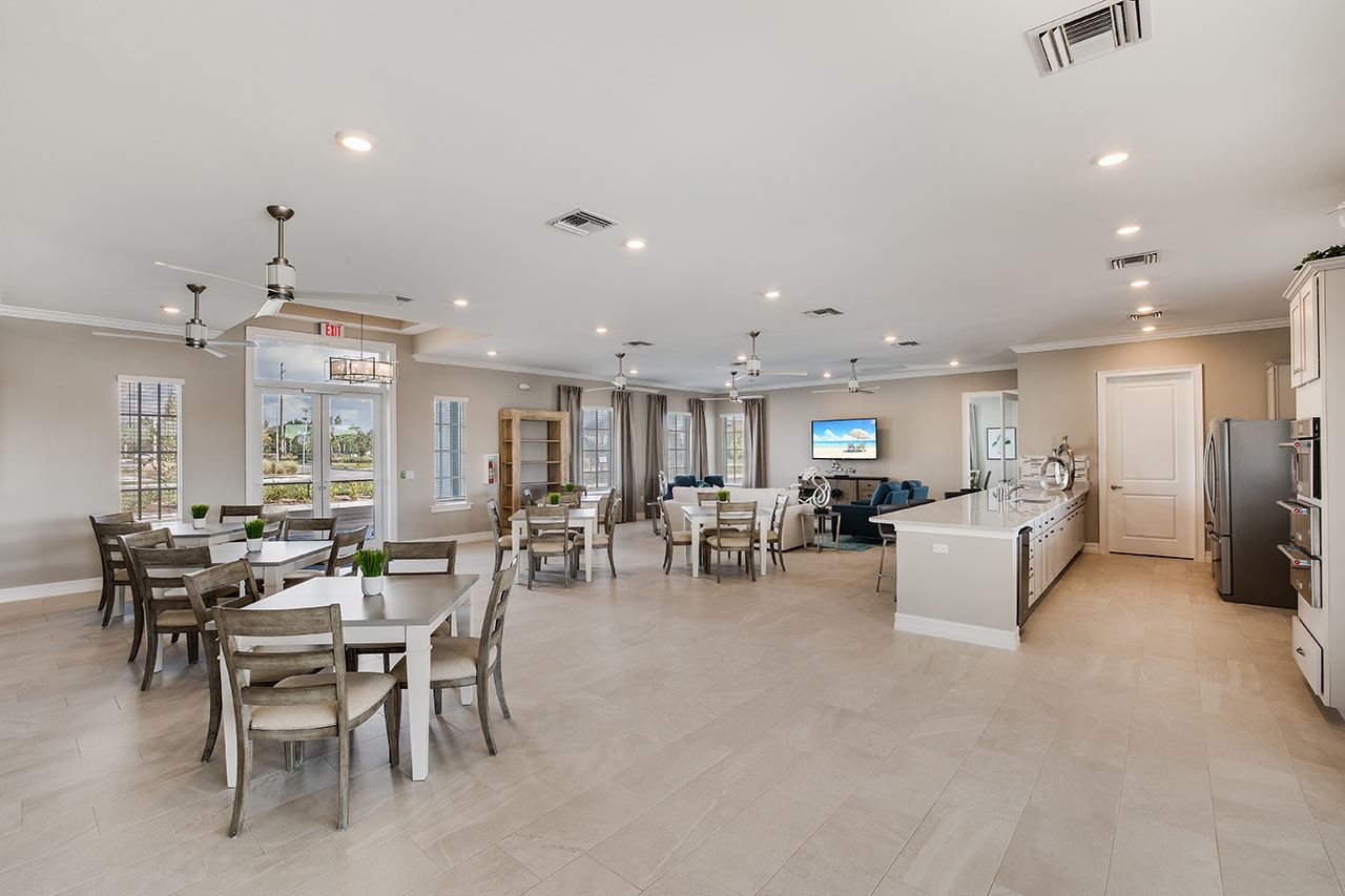 Meadowood in Naples, FL Prices, Plans, Availability