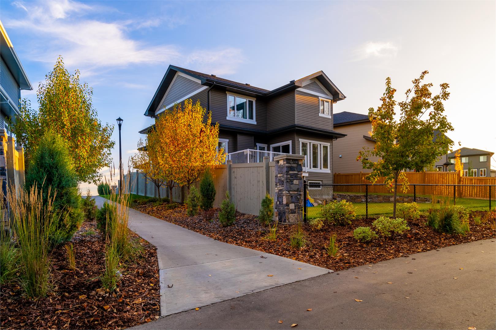 Hawks Ridge by Big Lake By Anthem United New Homes in Edmonton